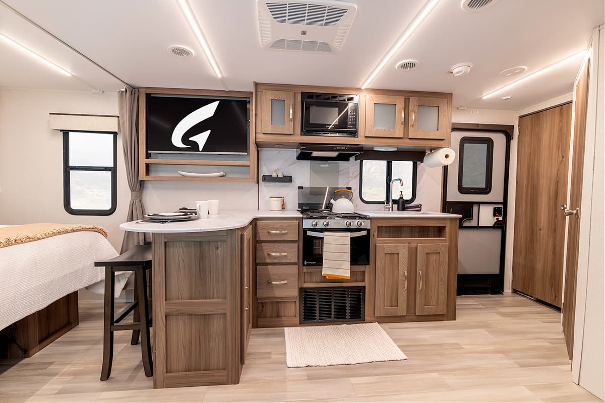 Go Explore X203 - Kitchen