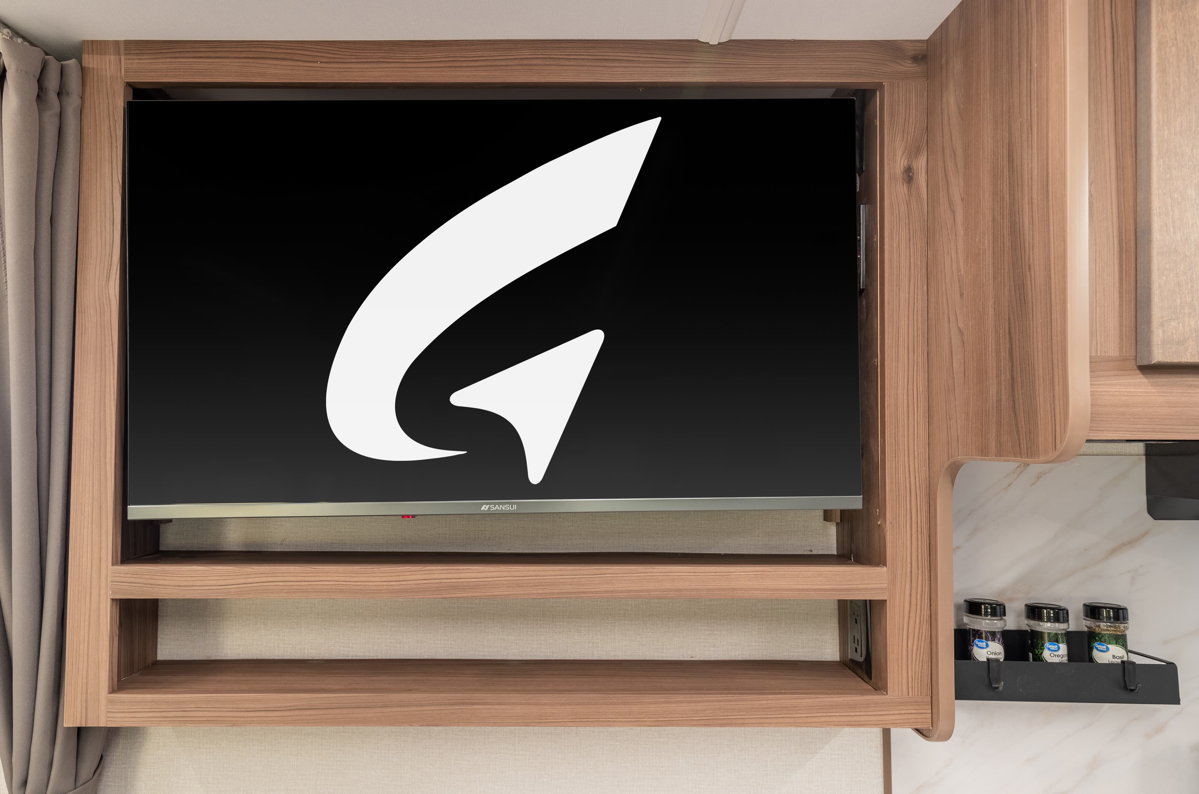 Go Explore X203 - Interior View 1