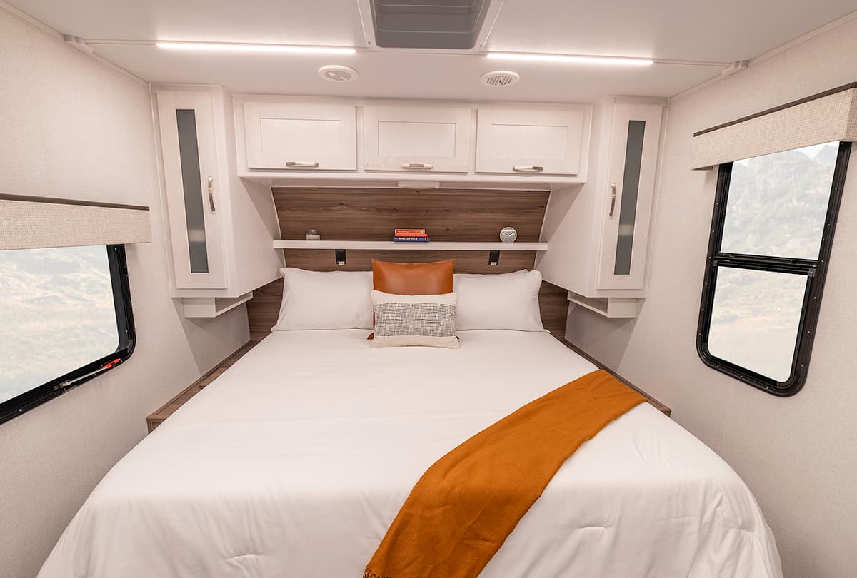 Go Explore X225 - Bedroom