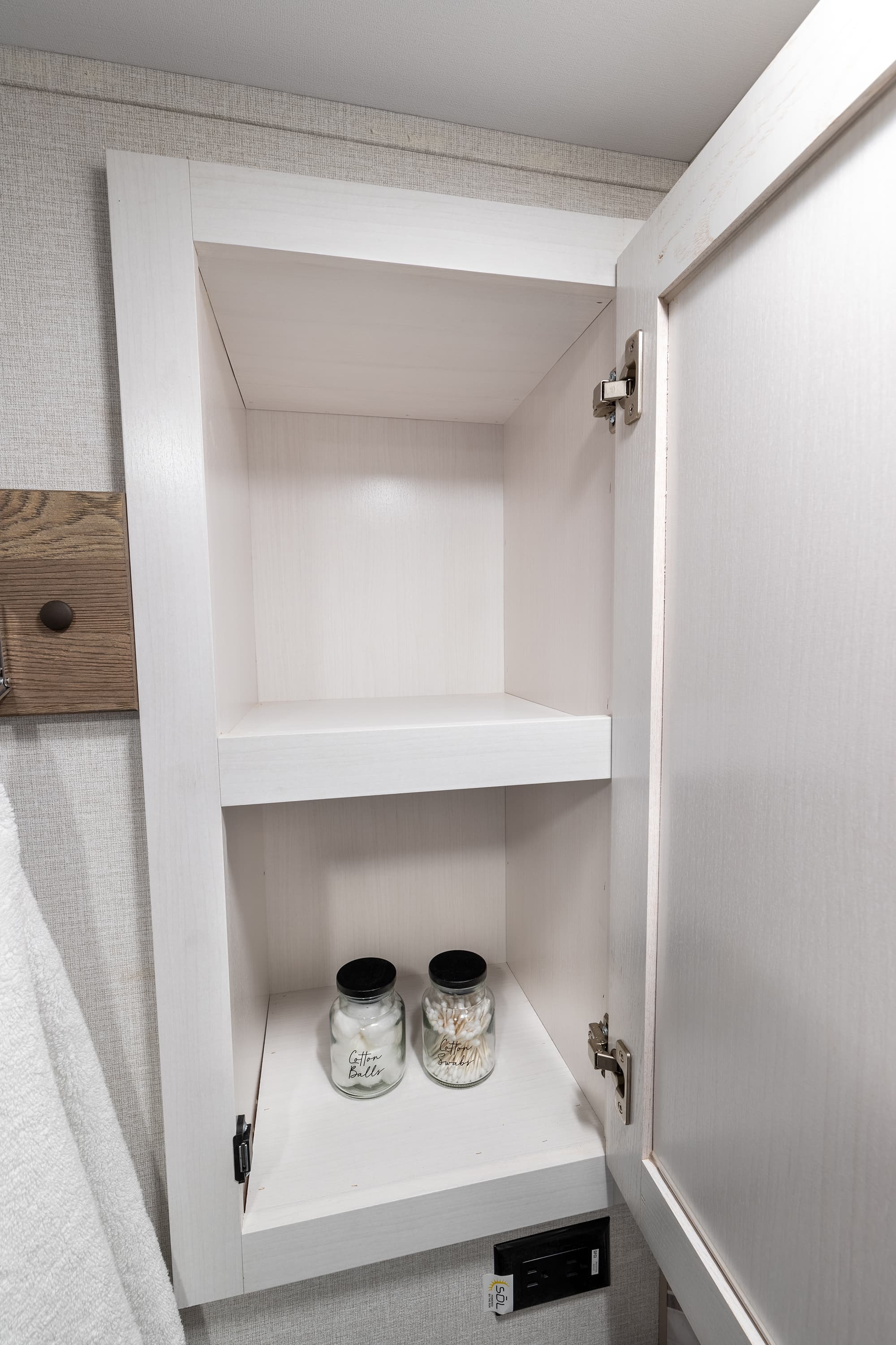 Go Explore X225 - Interior View 4