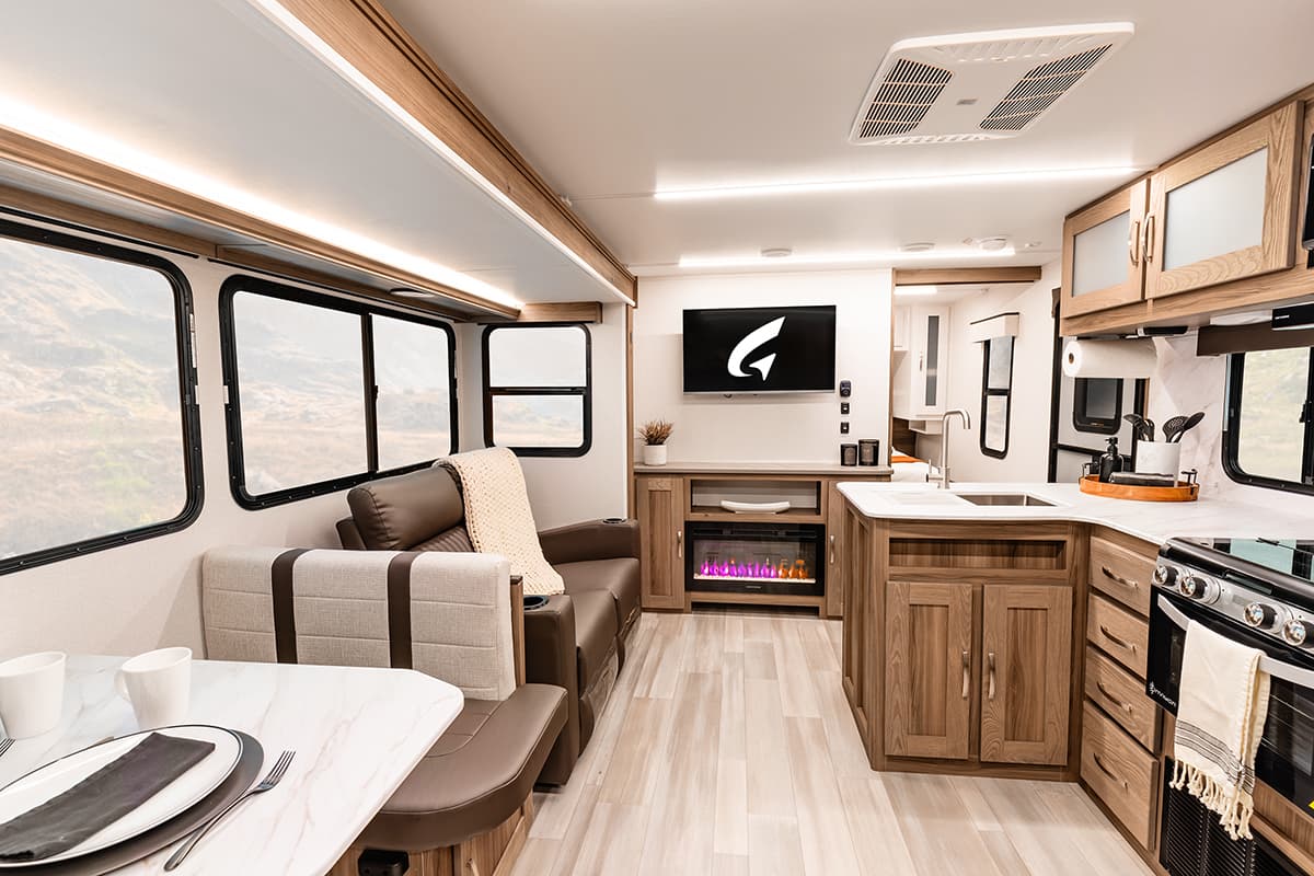 Go Explore X252 - Back to Front View